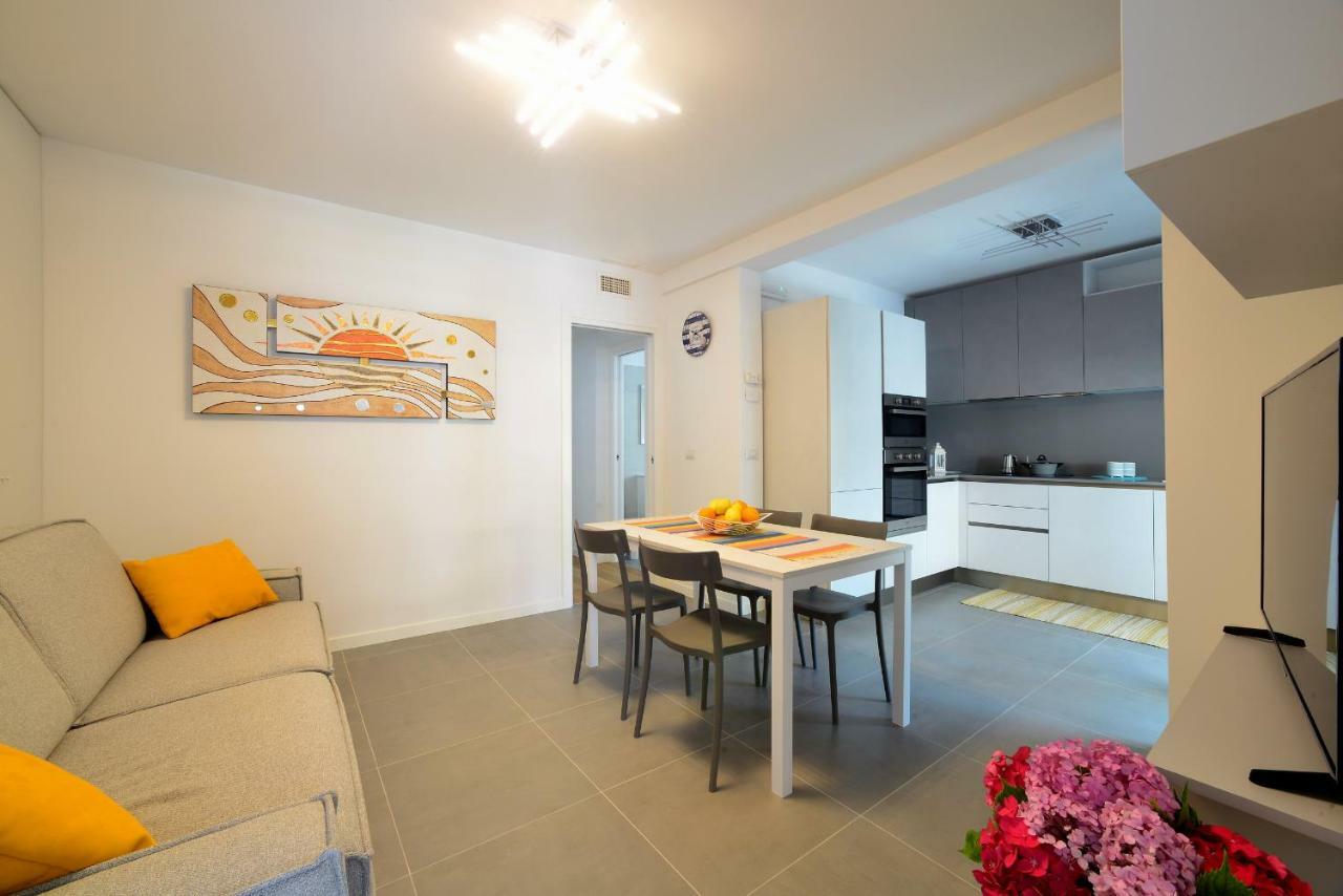 Residence Due Perle Lignano Sabbiadoro Kültér fotó